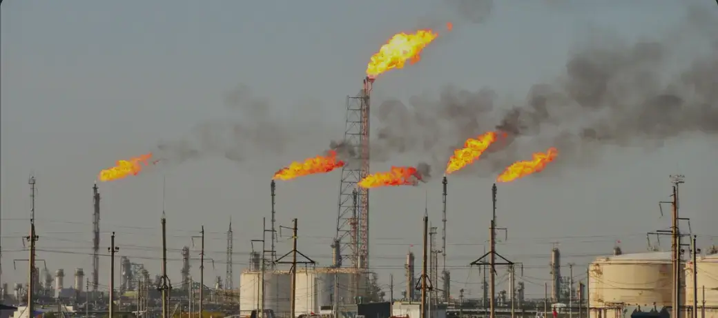 Global industrial supply of Arasweld safety gear for large-scale energy and gas production facilities
